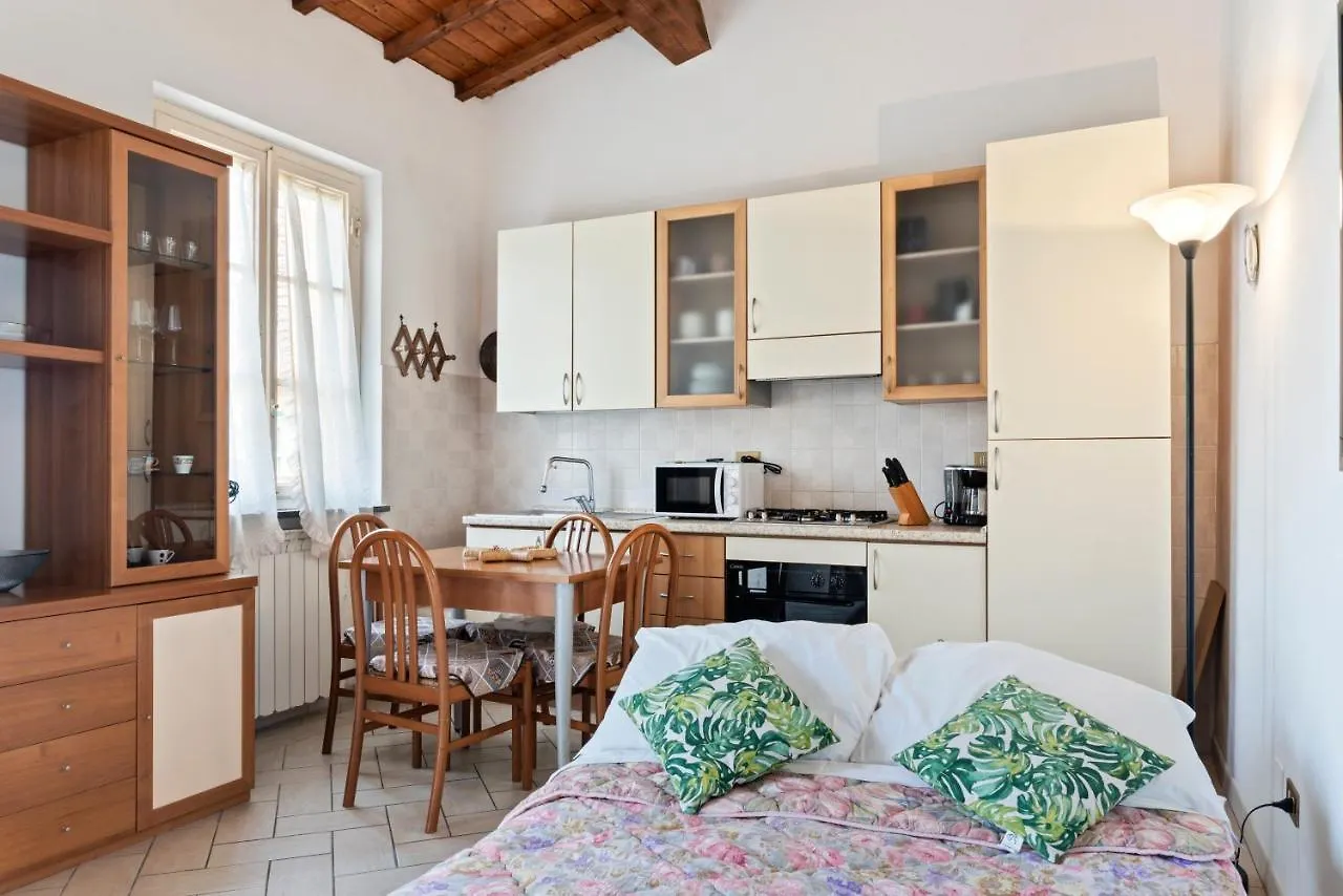Bud Spencer'S Garden House Apartment Marina Di Pisa