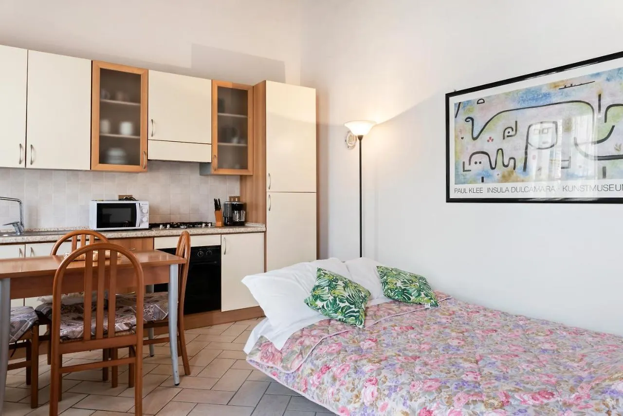 Bud Spencer'S Garden House Apartment Marina Di Pisa